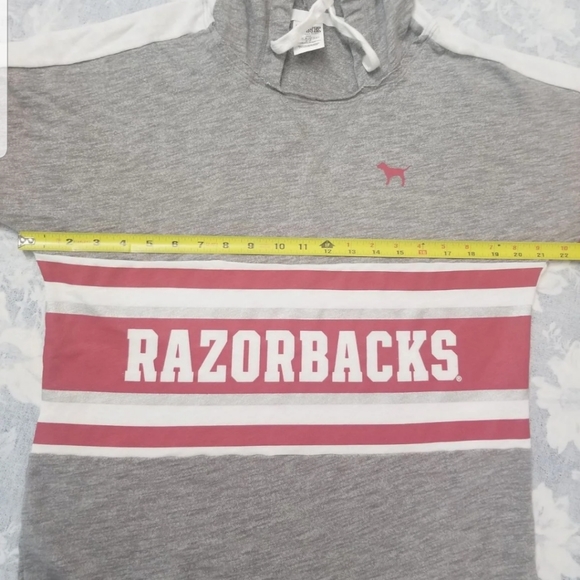 Victoria's secret pink pullover S - Picture 4 of 11